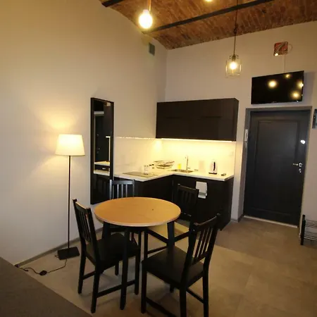 Centrum Stara Kamienica Aparthotel 3*