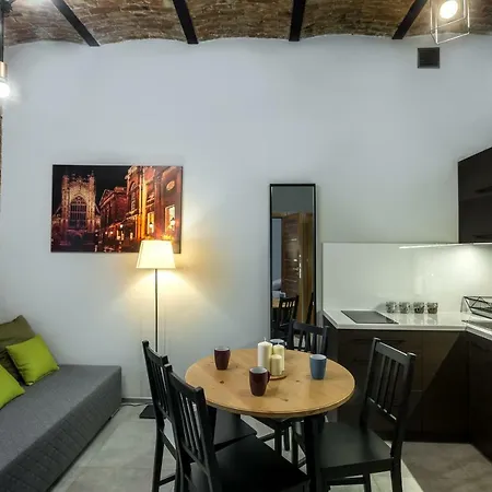 Centrum Stara Kamienica Aparthotel