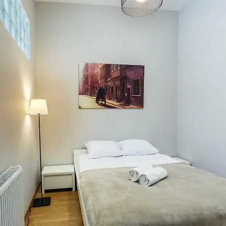 Centrum Stara Kamienica 3*