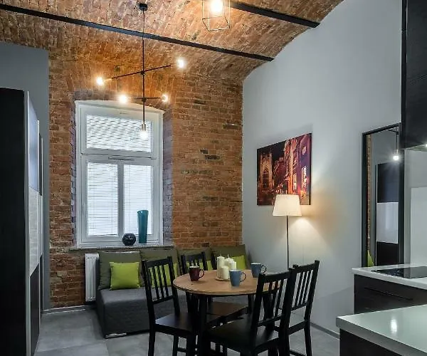 Centrum Stara Kamienica Aparthotel 3*