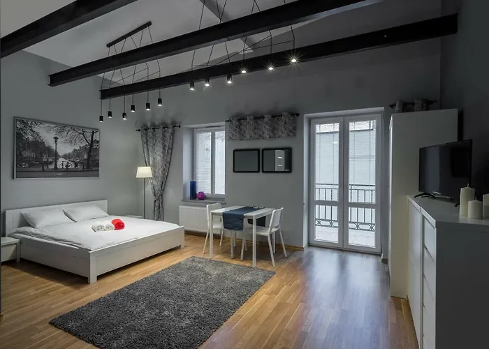 Centrum Stara Kamienica Apart-hotel 3*